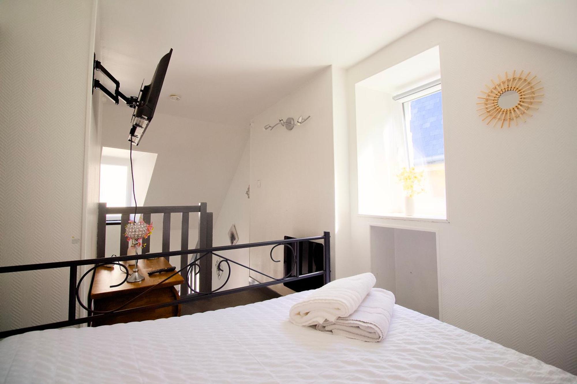 Petit Duplex Lumineux, Hyper Centre A 2 Pas Du Port, Intendance Luxury Host Cherbourg-en-Cotentin Bagian luar foto