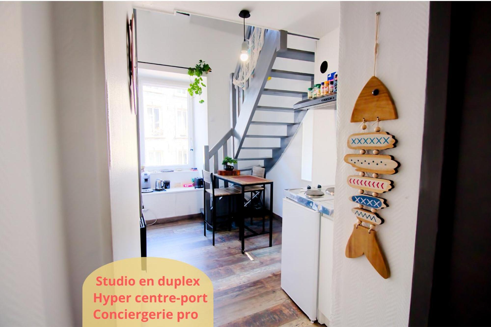 Petit Duplex Lumineux, Hyper Centre A 2 Pas Du Port, Intendance Luxury Host Cherbourg-en-Cotentin Bagian luar foto